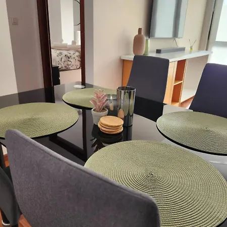 아파트 Apto - Netflix Y Calefaccion 카르바요