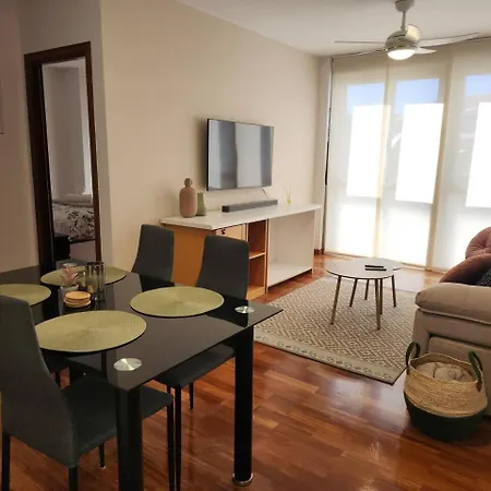 아파트 Apto - Netflix Y Calefaccion 카르바요