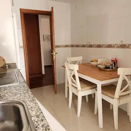 Apto - Netflix Y Calefaccion *